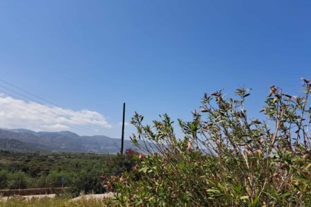 Tuk tuk crete mountains